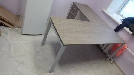 П-образный металлический каркас с траверсами Deka 7.07.14 К Металлик матовый муар