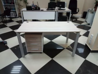 П-образный металлический каркас с траверсами Deka 7.07.14 К Металлик матовый муар