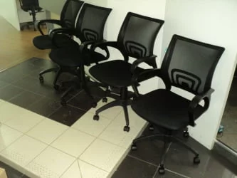 Кресло офисное Бюрократ CH-695N/BLACK