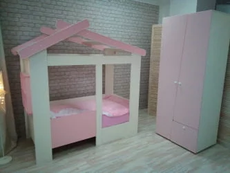 Кровать-домик Теремок без ящика Белая-Розовая