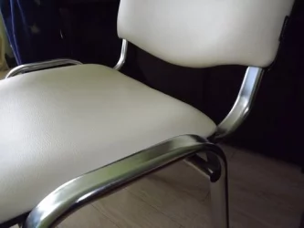 Стул для посетителей Iso CF-001 хром кожзам Бежевый