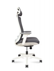 Кресло руководителя RUBY white frame Черный