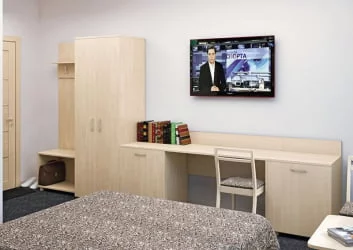 Стол с 2-мя тумбами и бортиком (левый) LIGHT С-СТ-170 Л Акация Лорка