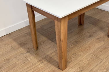 Стол обеденный раздвижной Цезарь белое дерево/дуб крафт золотой