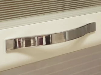 Шкаф-витрина кухонный (плавное закрывание) Графит 74.81 Сосна Астрид /Ваниль