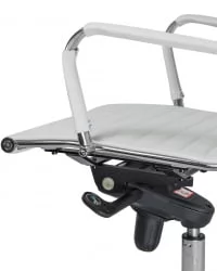 Офисное кресло для руководителей DOBRIN CLARK Белый