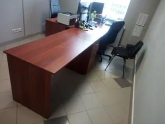 Стол для персонала Р.С-12 Орех Гепланкт