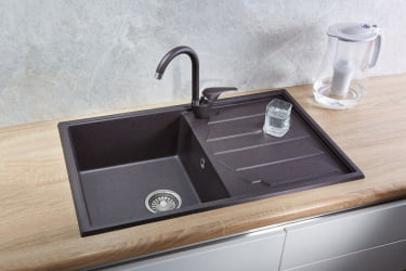 Кухонная мойка GRANULA 8002 Черный