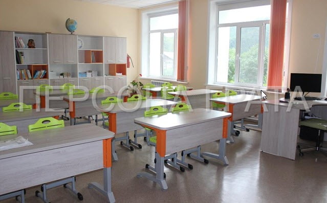 Парта двухместная Де Гласси Н (рост 3-5)  ЛДСП Бук/ Металл Серый+Красный_1