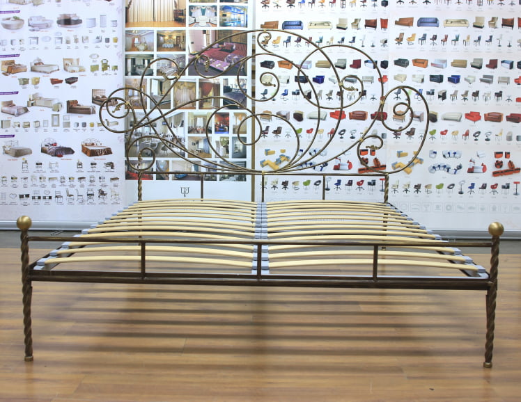 Кровать Стюарт кованая шоколад_2