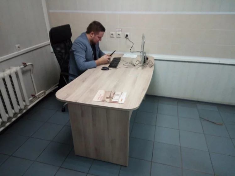 Стол руководителя Лидер 84.01 Дуб Кронберг_2