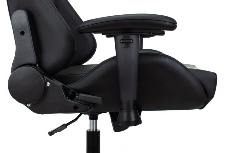 Кресло игровое ZOMBIE FORMULA RED_12