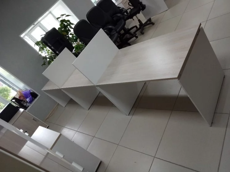 Стол прямой Deka ЛДСП каркас 75.07.10 Дуб Сантана светлый/Белый_4