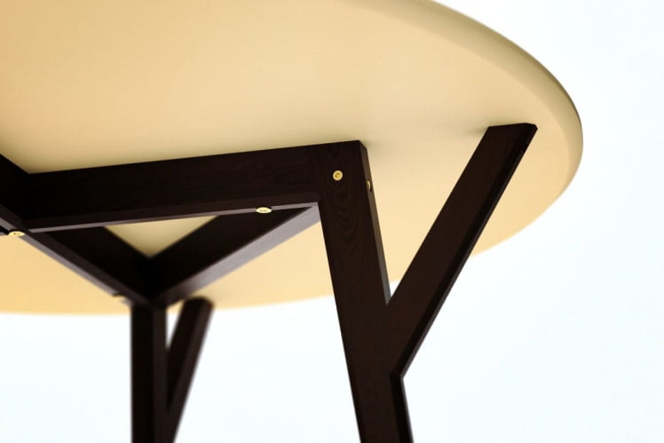 Обеденный стол CИРCЛЕ (Дуб венге/сливочный) / CIRCLE_1