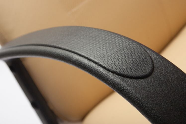 Кресло руководителя Devon (бежевый перфорированный)_4