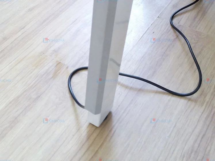 Накладной вертикальный кабель-канал Deka Д-016_3